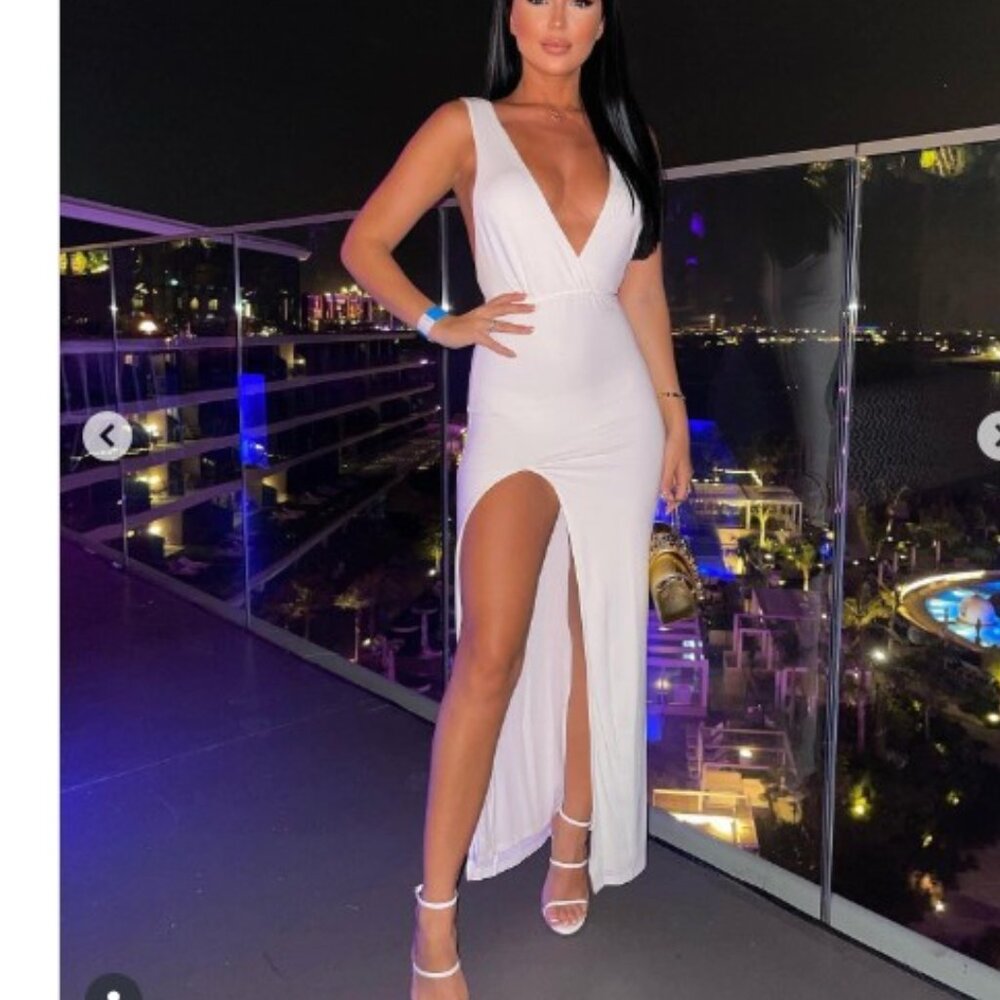 superdown Erika Deep V Jersey Maxi in Ivory white plunge backless dress